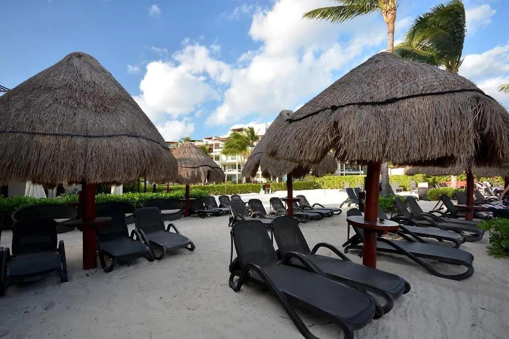 Great Best Location Beach Front Playa del Carmen 0*,  Mexico