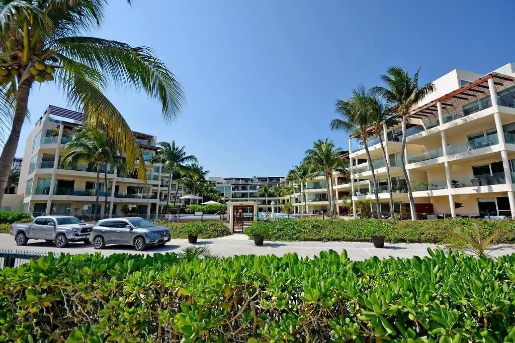Apartment Great Best Location Beach Front Playa del Carmen Mexico