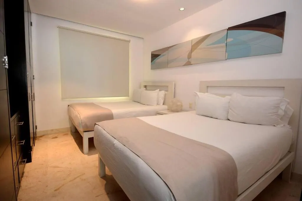 Great Best Location Beach Front Playa del Carmen 0*,  Mexico